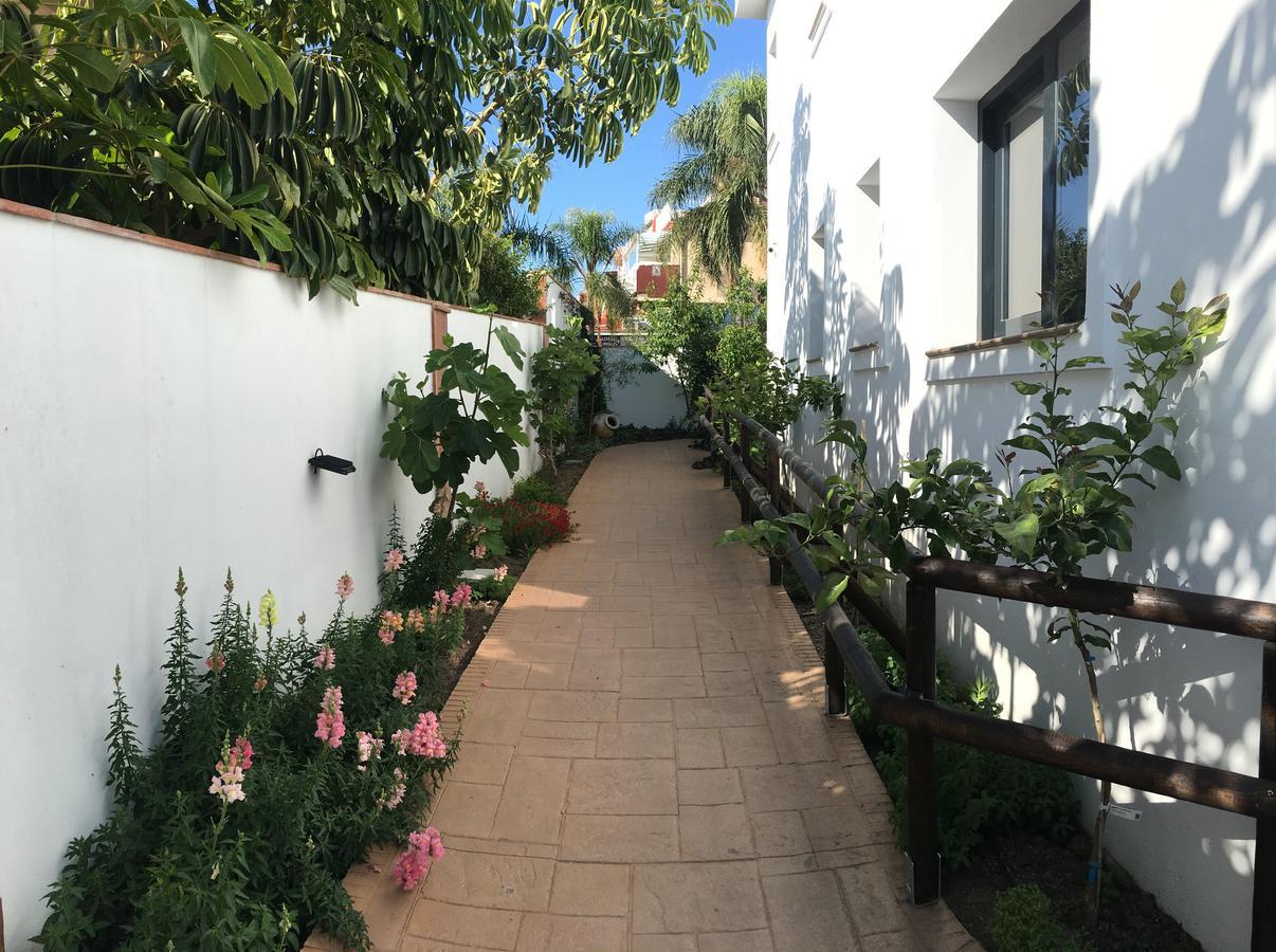 Pixel Hotel Torremolinos Luaran gambar